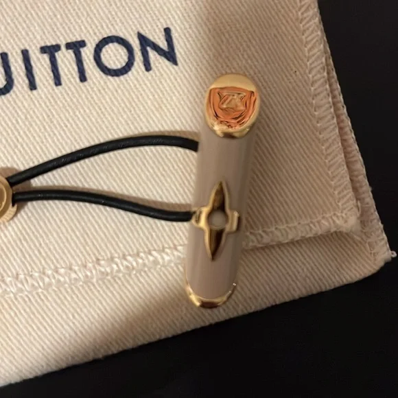 Louis Vuitton Rare Ponytail Holder - ❤️ NEW - Picture 4 of 5